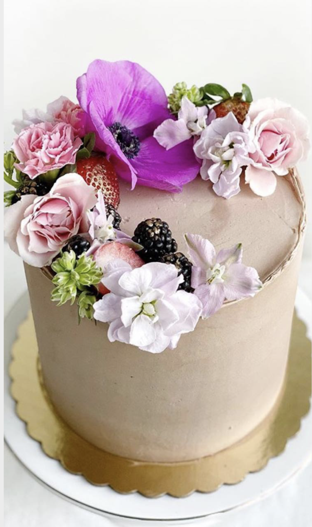 layer cake, rose floral, cooking cakes, gâteau de mariage, desserts mariage, mariage et beaute, choisir son gâteau de mariage