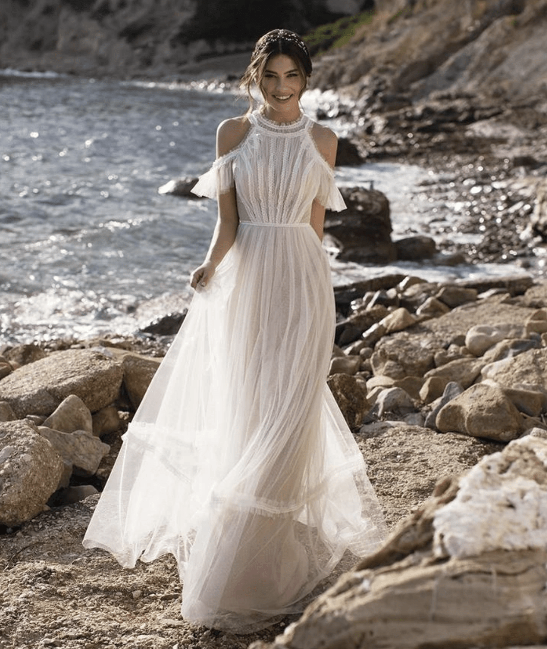 robe de mariée longue, transparente, style empire, bohème, collection 2023, boutique mariage Alès, Margaux Mariage