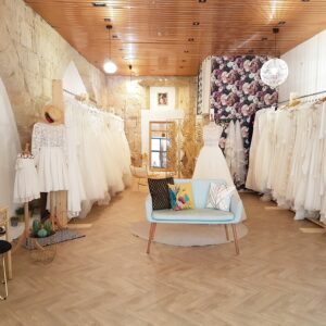 boutique de mariage, Les Rubans de Léopoldine, Narbonne, Robes de mariée, robe de cérémonie enfant, chaussures mariage