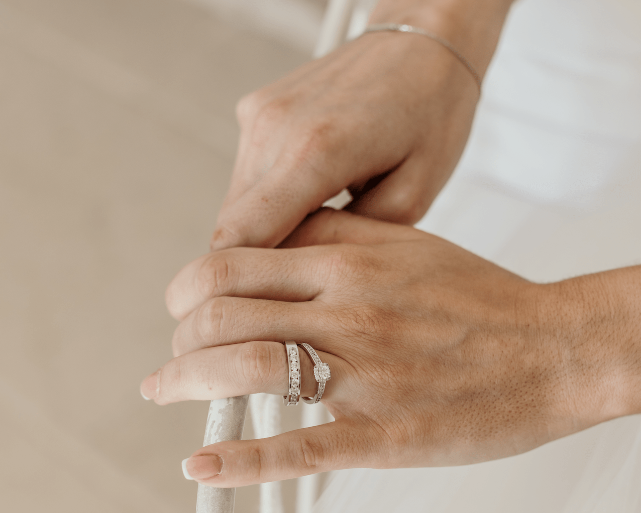 Bijouterie Vidal à Béziers, alliances de mariage en or 18 carats, alliances diamants, solitaires, bijoux mariage Béziers