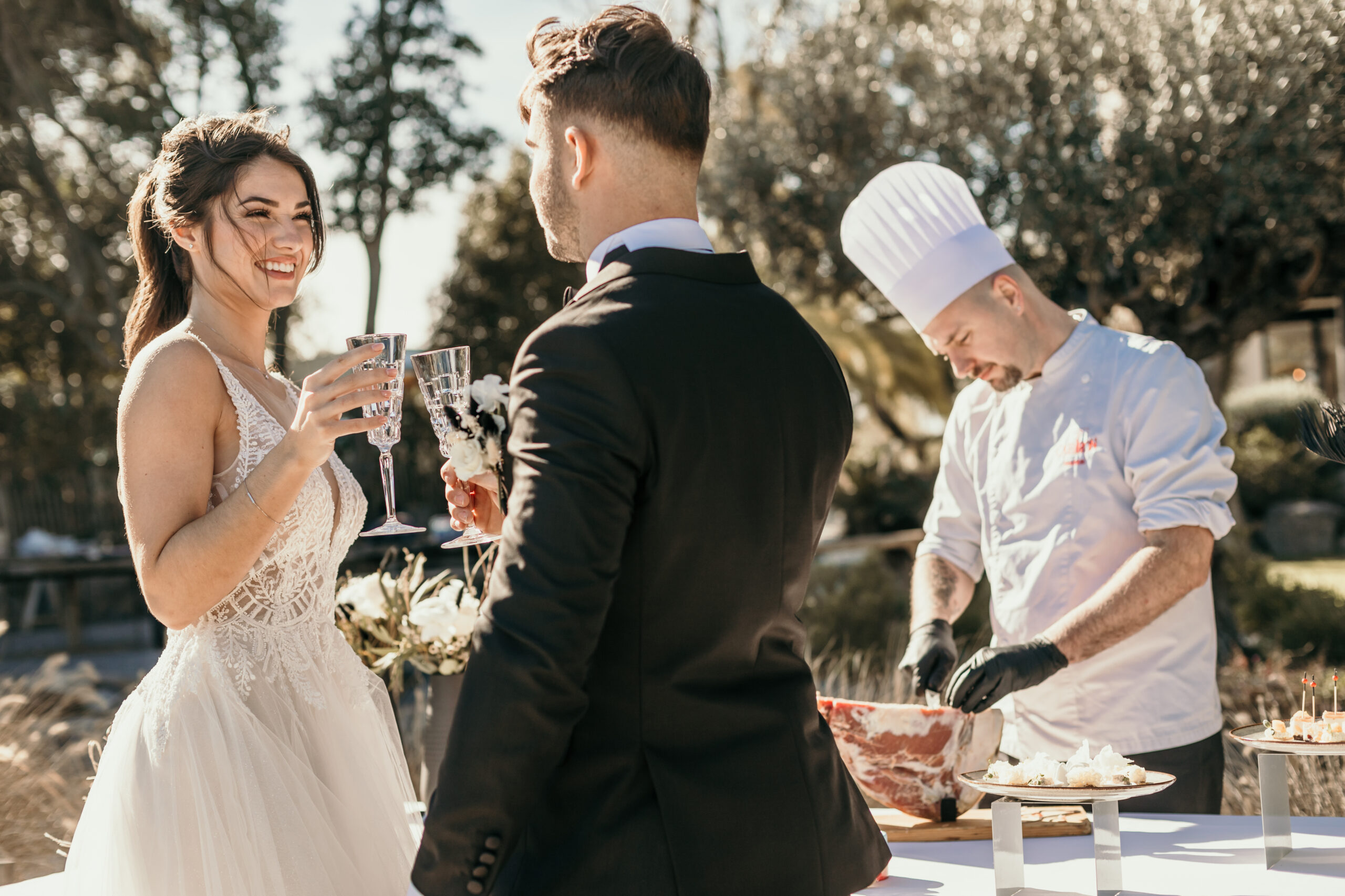 Cabiron Traiteur, traiteur mariage Montpellier, traiteur mariage haut de gamme, traiteur mariage gastronomie, services traiteur mariage, animation decoupe de jambon de pays, cocktail evenement, buffet evenement, traiteur et cocktail dinatoire Montpellier