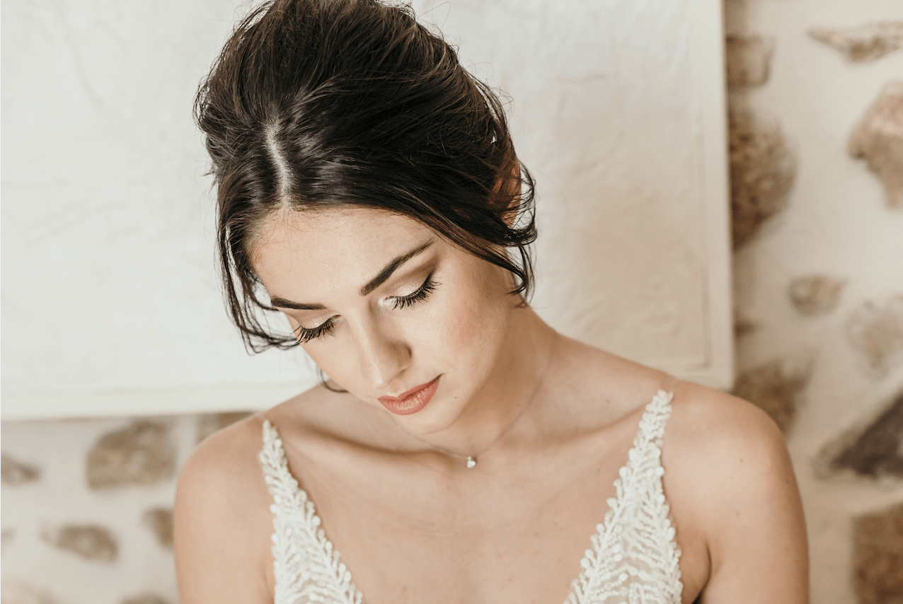 maquilleuse de mariée à domicile, maquilleuse mariage domicile Narbonne, maquilleuse mariage Perpignan, maquilleuse mariage Carcassonne, Miss Languedoc 2022, Cameron Vallière, robe de mariée, Domaine Tarbouriech Marseillan