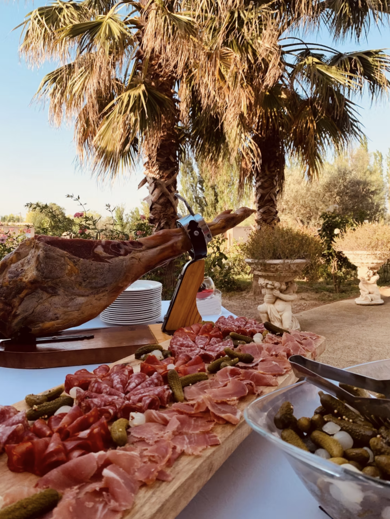 Animation Charcuterie LS Traiteur Carcassonne 768x1022