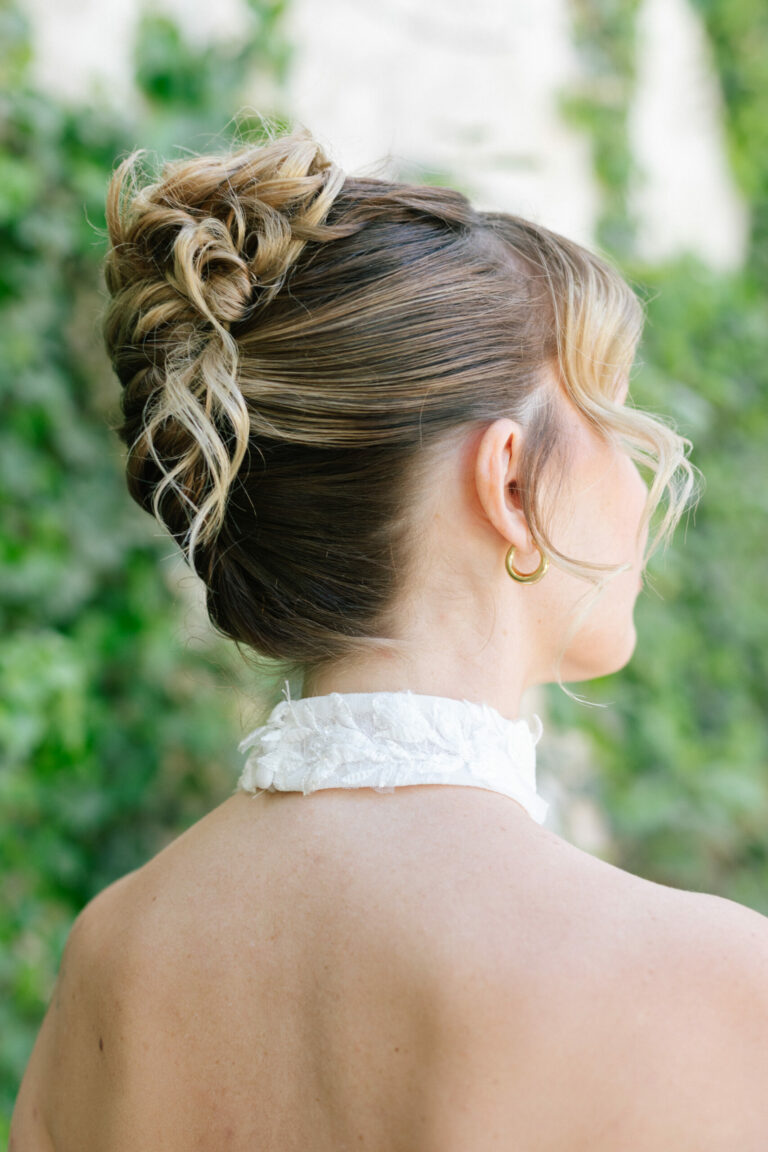 Au Chignon Poudre coiffeuse et maquilleuse de mariage a domicile Beziers Herault scaled 1 768x1152