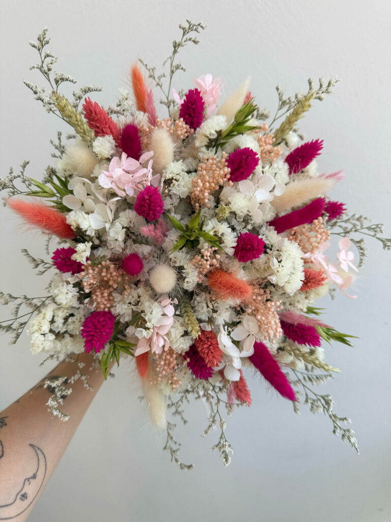 Bouquet de fleurs sechees AU Printemps 96 Fleuriste Perpignan scaled 1 768x1024