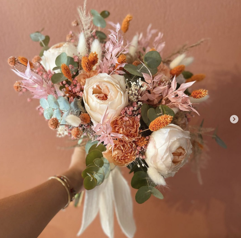 Bouquet de mariage Sauvage et Fleurie 768x756