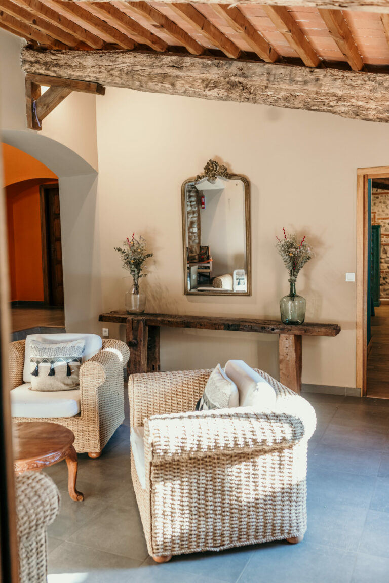 Gite du Chateau Nadal Hainaut Le Soler Magazine Mariage Beaute 2253 scaled 1 768x1152