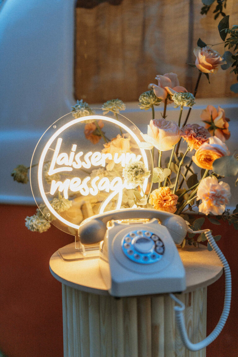 Location de telephone audio mariage CVous Beziers scaled 1 768x1152