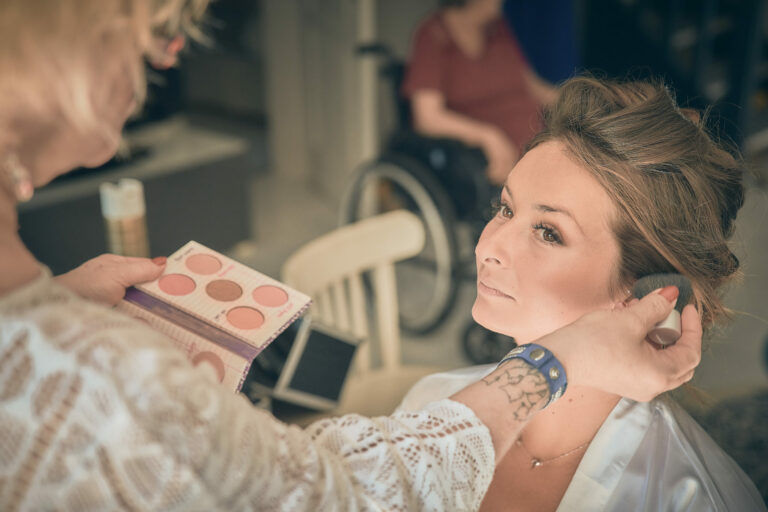 maquilleuse de mariage Moovcoiffure34 herault France Montpellier scaled 1 1 768x512