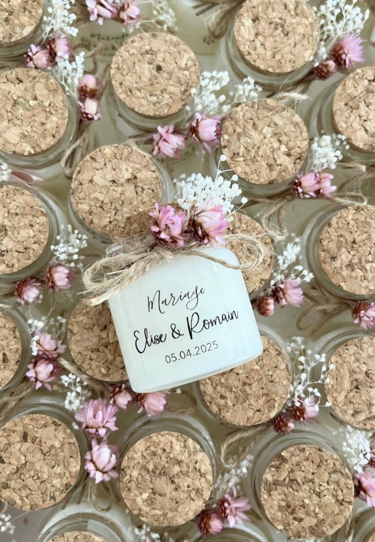 personnalisation bougies mariage Lovely Bougie scaled 1 768x1109