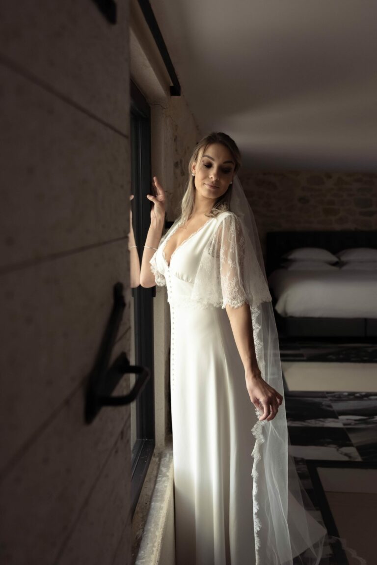 robe de lAtelier Twenty Six montpellier au Wedding Market creatrice de robes de mariee 1 scaled 1 768x1150
