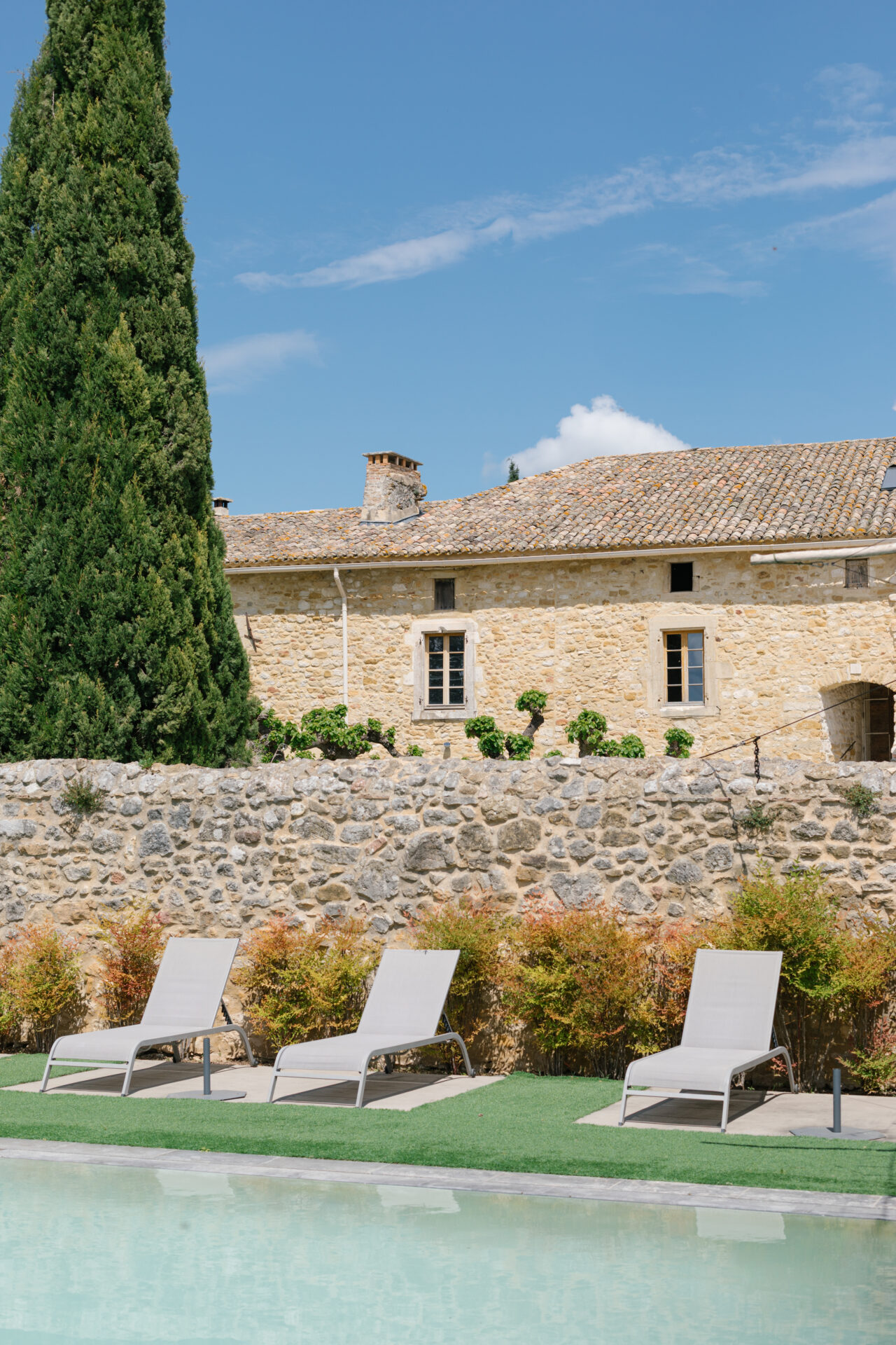 domaine provençal Gard, domaine mariage, piscine, mariage Gard, inspiration mariage Gard